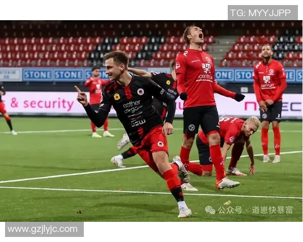 荷乙登博思与阿尔梅勒城比赛因故推迟球迷期待新赛程安排